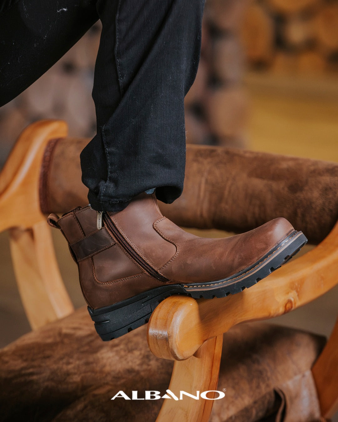 Botin Hombre Titan slip-on hebilla